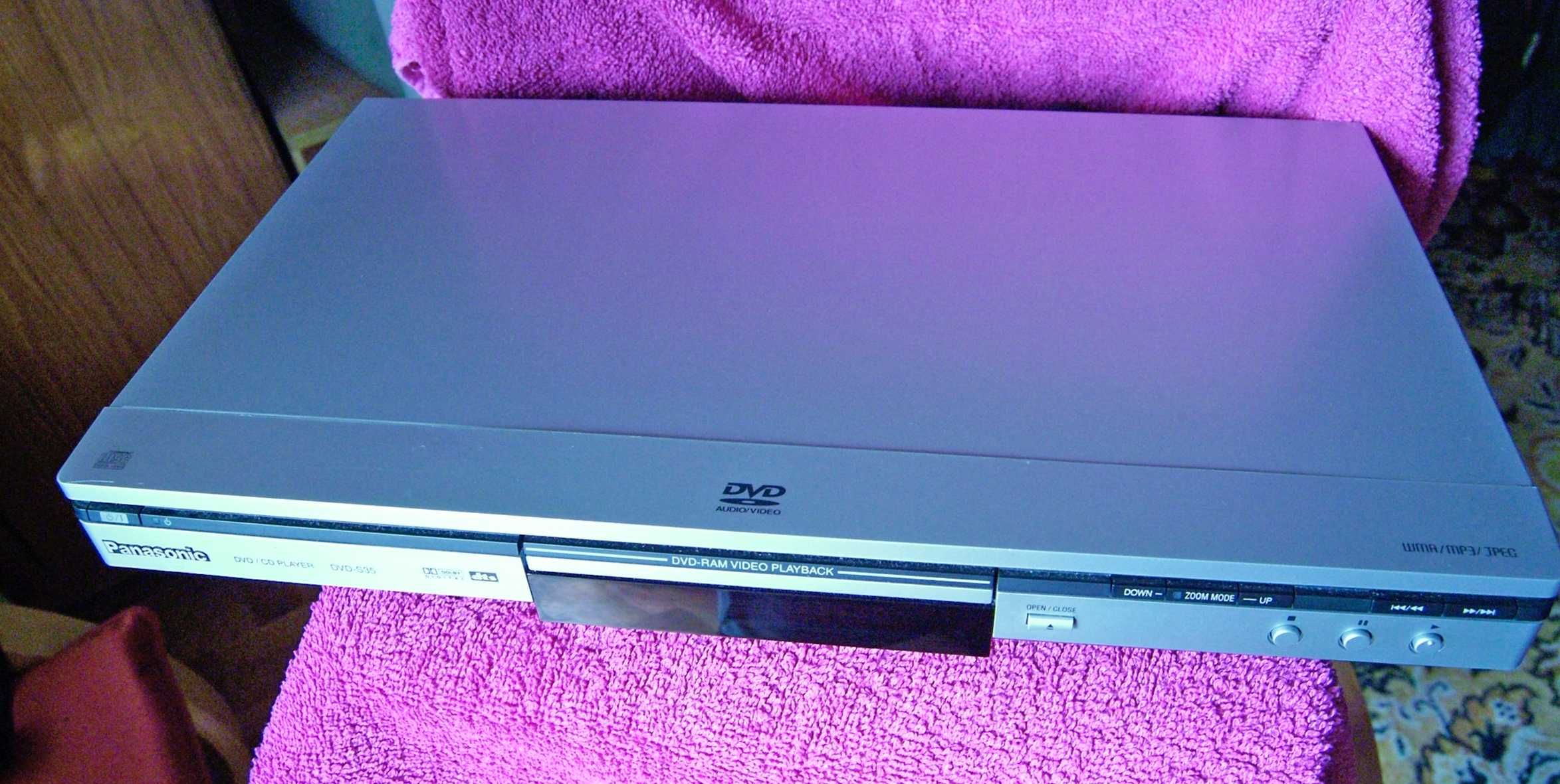 Panasonic VHS K3ZA00173 + DVD