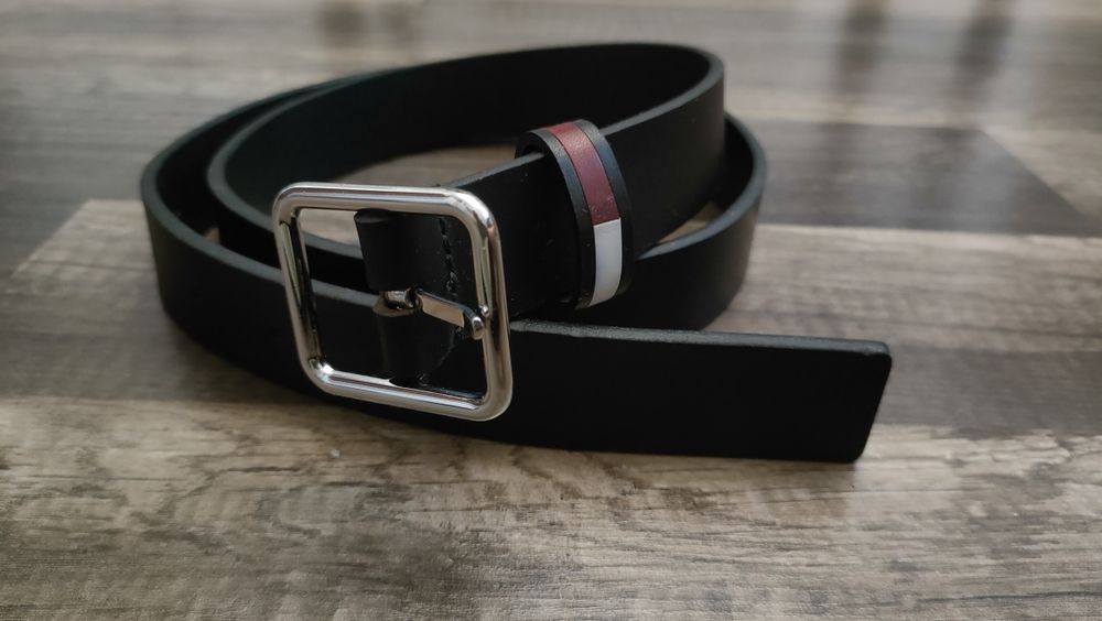 świetny skórzany pasek TOMMY HILFIGER