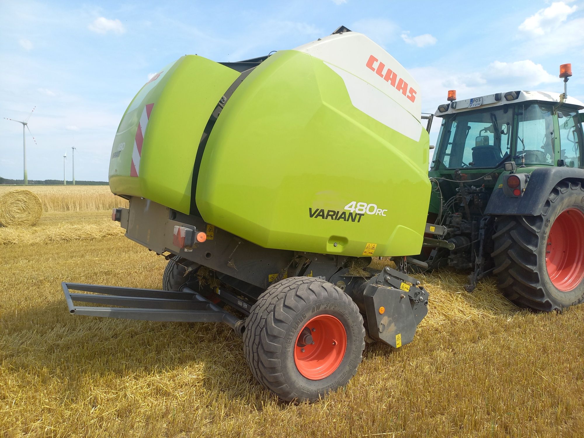 Prasa rolującaca Claas Variant 480RC 22 rok