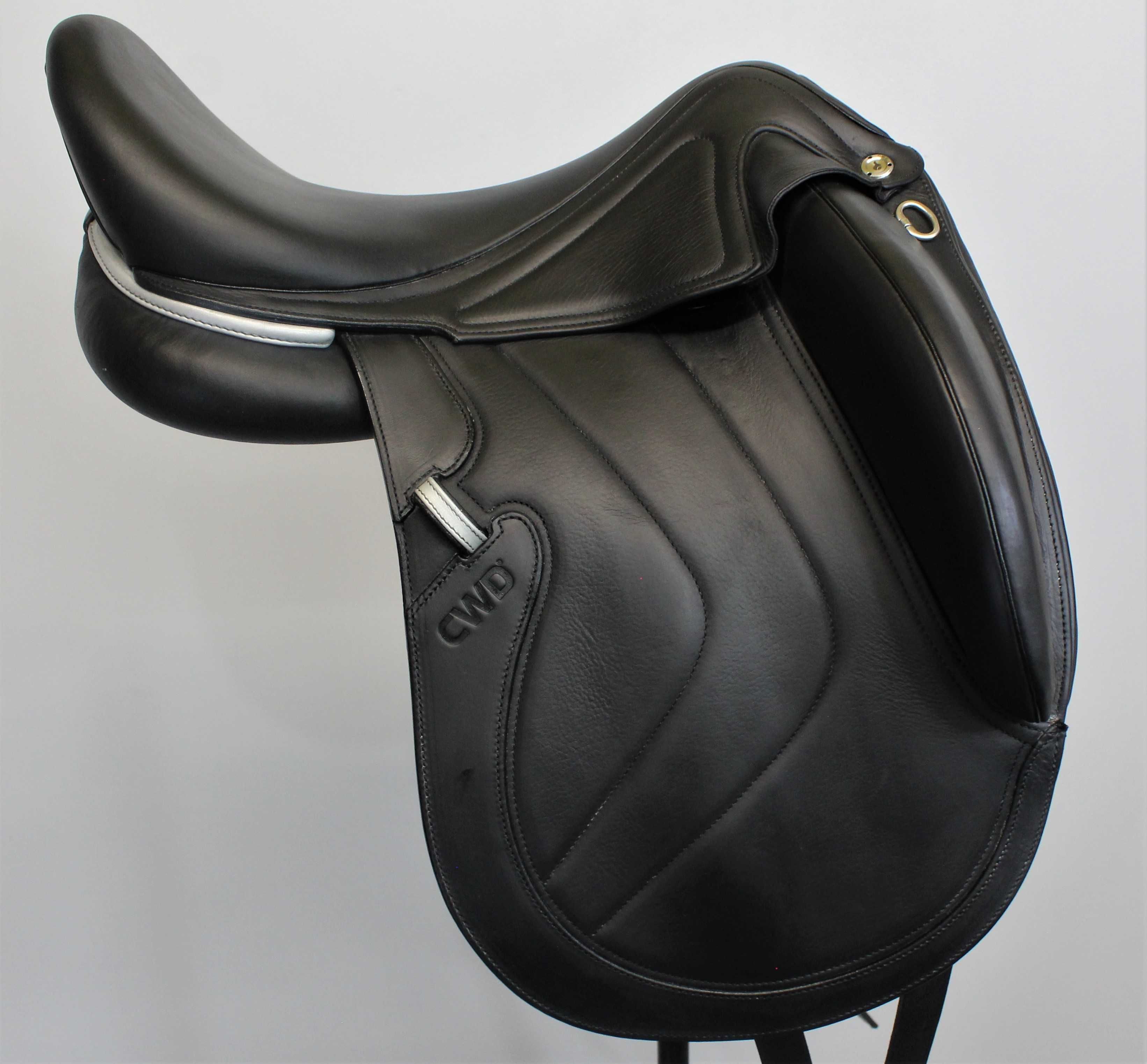 Siodło CWD ujeżdżeniowe Deep Dressage  SE37 17 2XL