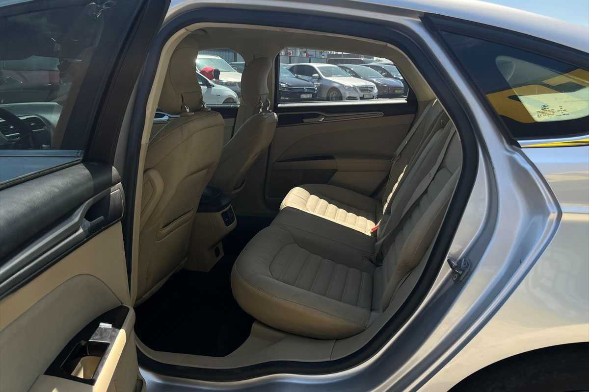 Ford Fusion 2015