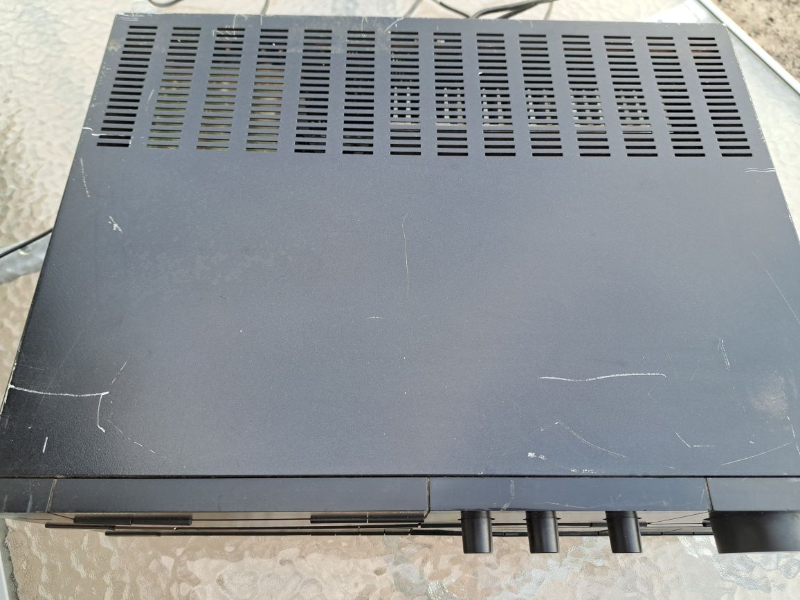 Wzmacniacz Grundig v8100 i tuner t8200