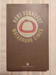 Livro Matadouro Cinco" de Kurt Vonnegut