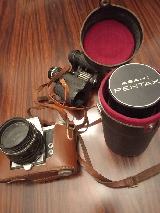 Máquina fotográfica  e outros