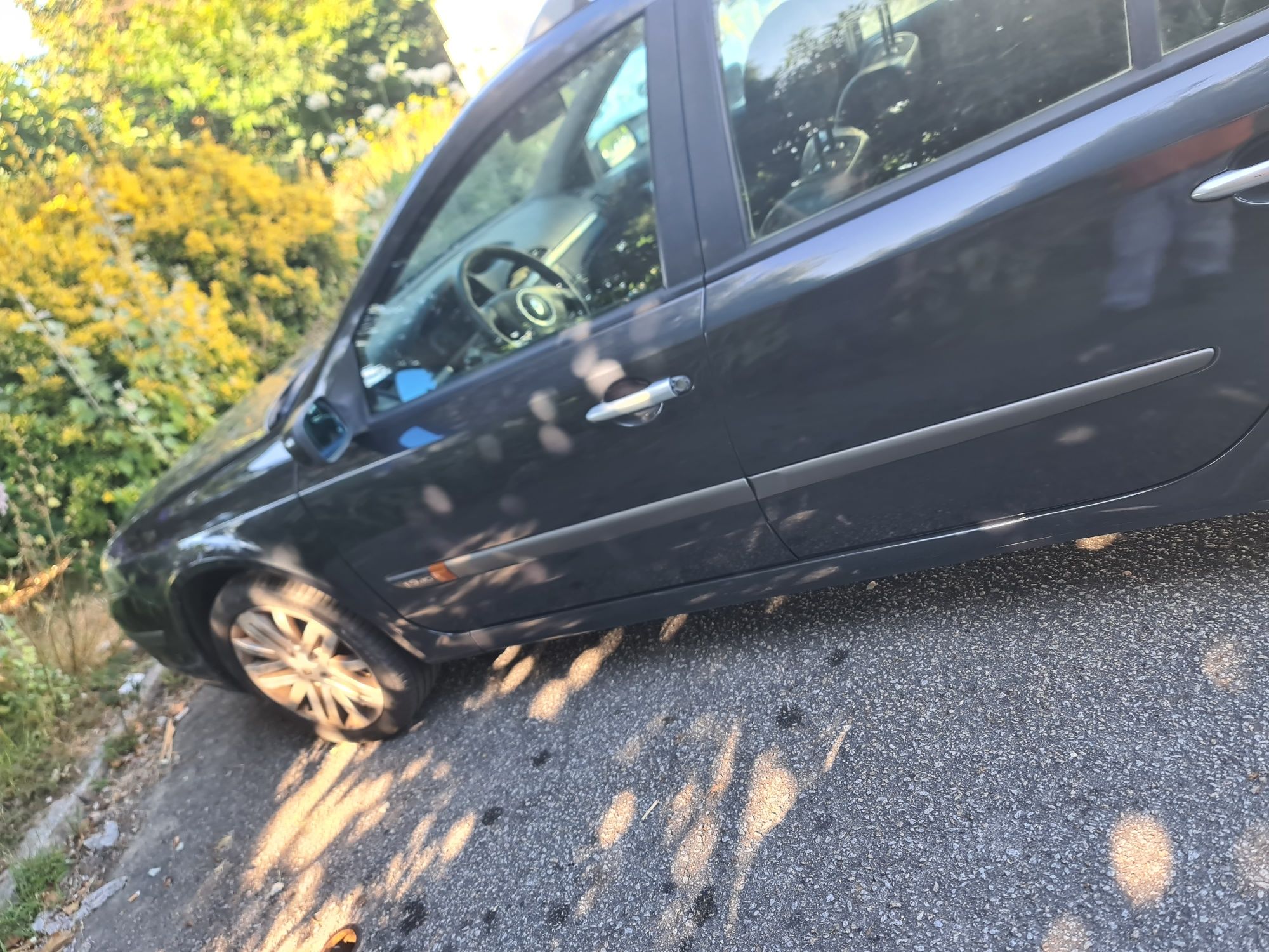Renault Laguna  2005 troco por moto