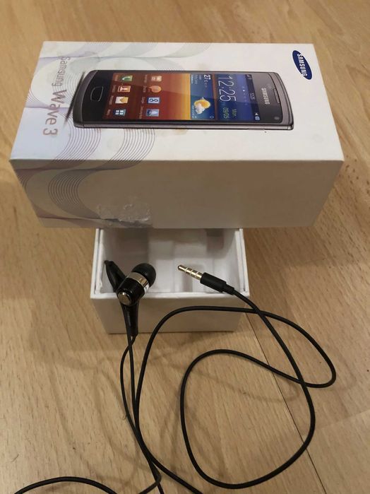 Oryginalne pudełko do telefonu Samsung Wave 3 + słuchawki