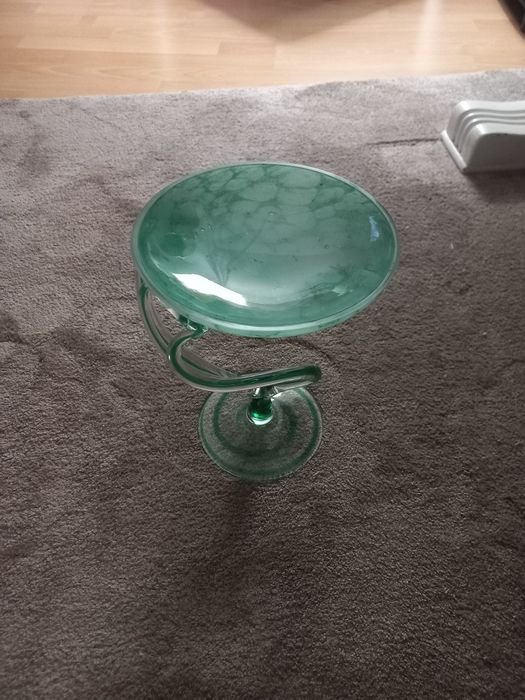 Patera na nóżce huta szkła Tarnowiec