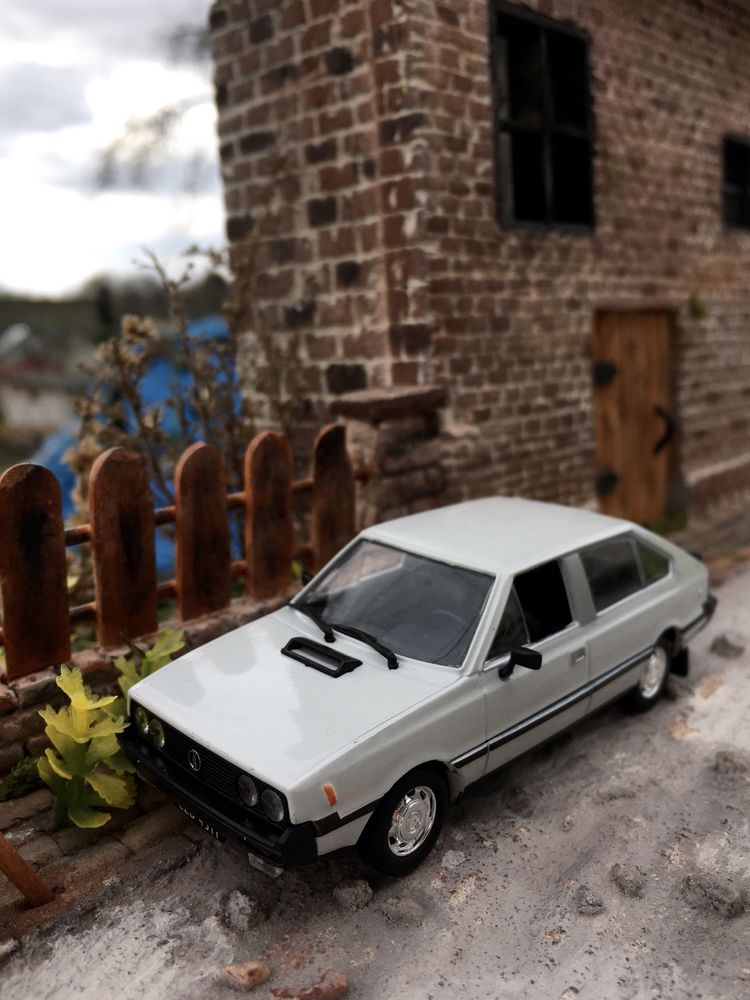 Czasopismo, Gazeta - POLONEZ COUPÉ-auta PRL,model,autka,kolekcja