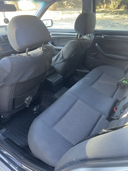 Bmw e46 touring rest