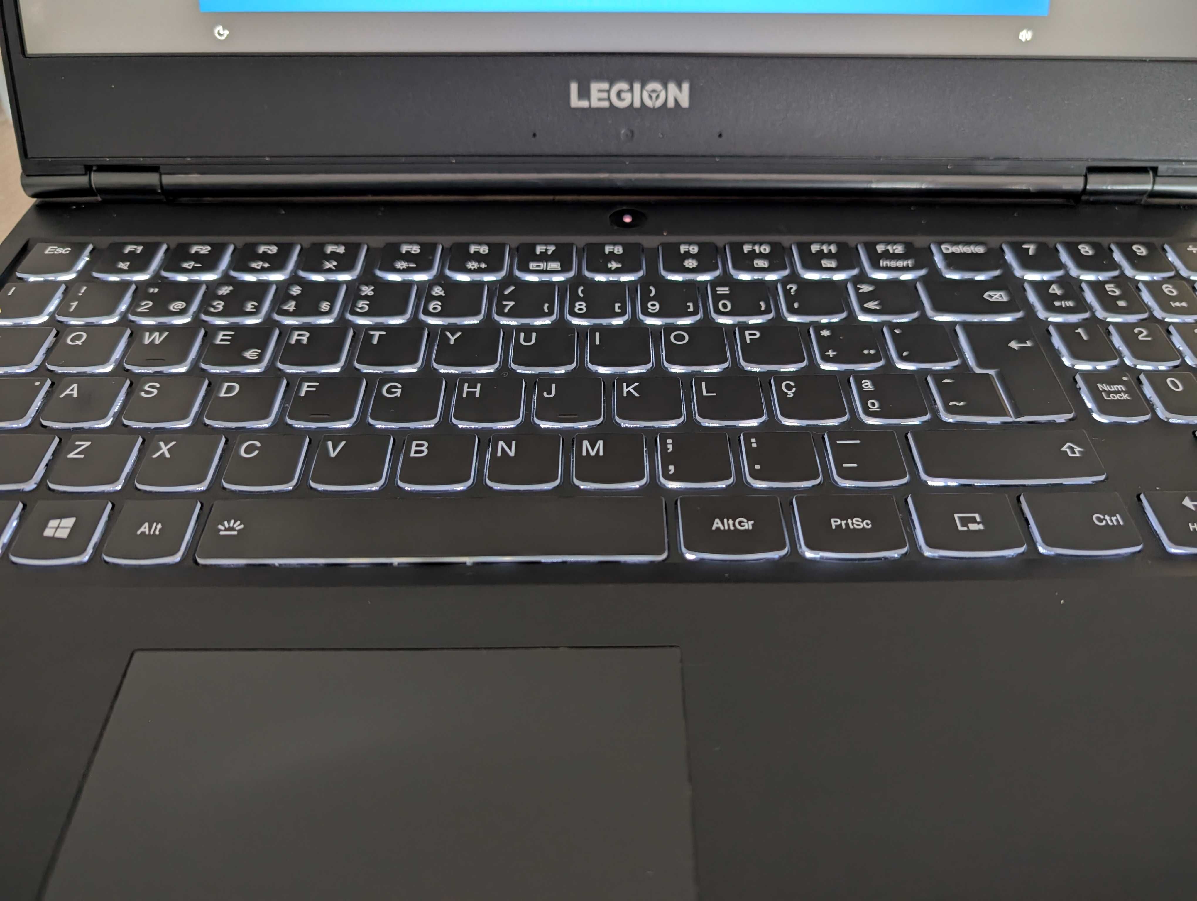 Lenovo Legion 15" Y540-15IRH GeForce GTX1650 - i5-9300H - 16GB - 512GB