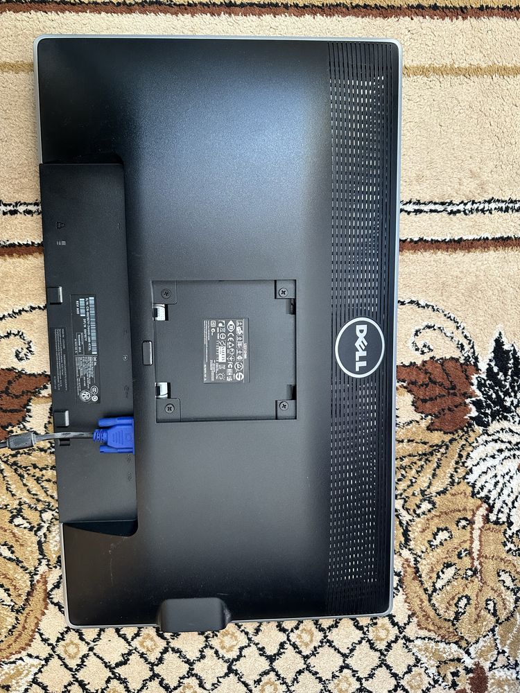Монітор Dell U2312Hmt 23