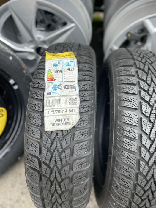 175/70R14 Dunlop Winter Response 2