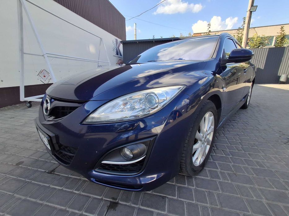 Mazda 6 2011 рік