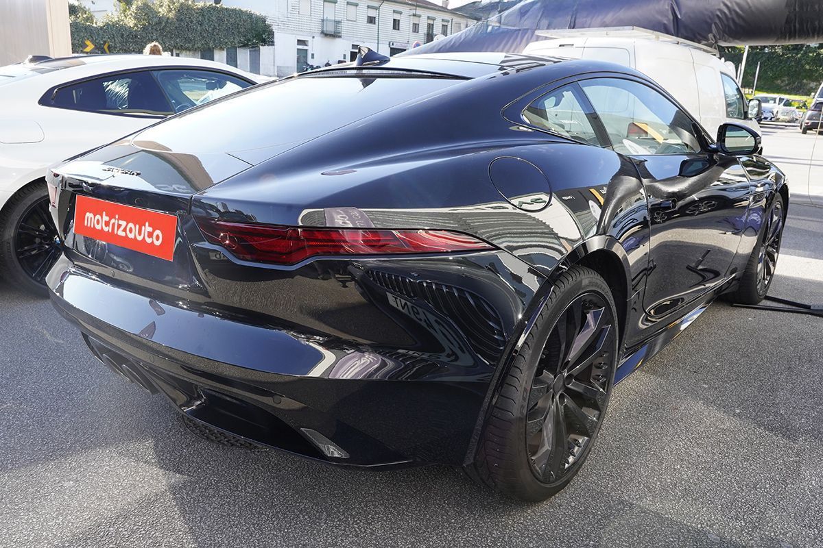 Jaguar F-Type 2.0 i4
