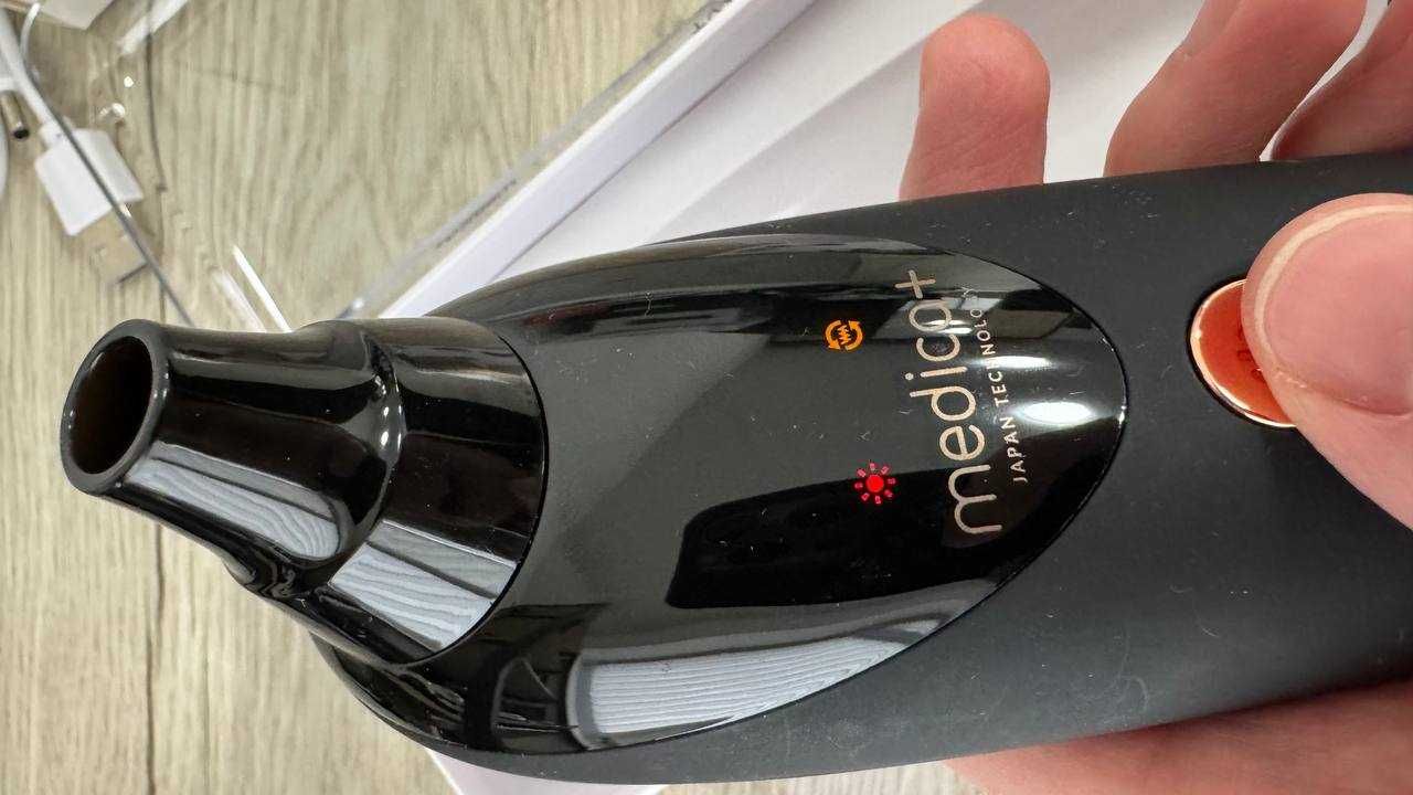 Вакуумний очищувач для шкіри обличчя та пор Medica+ SKINCLEANER 9.0