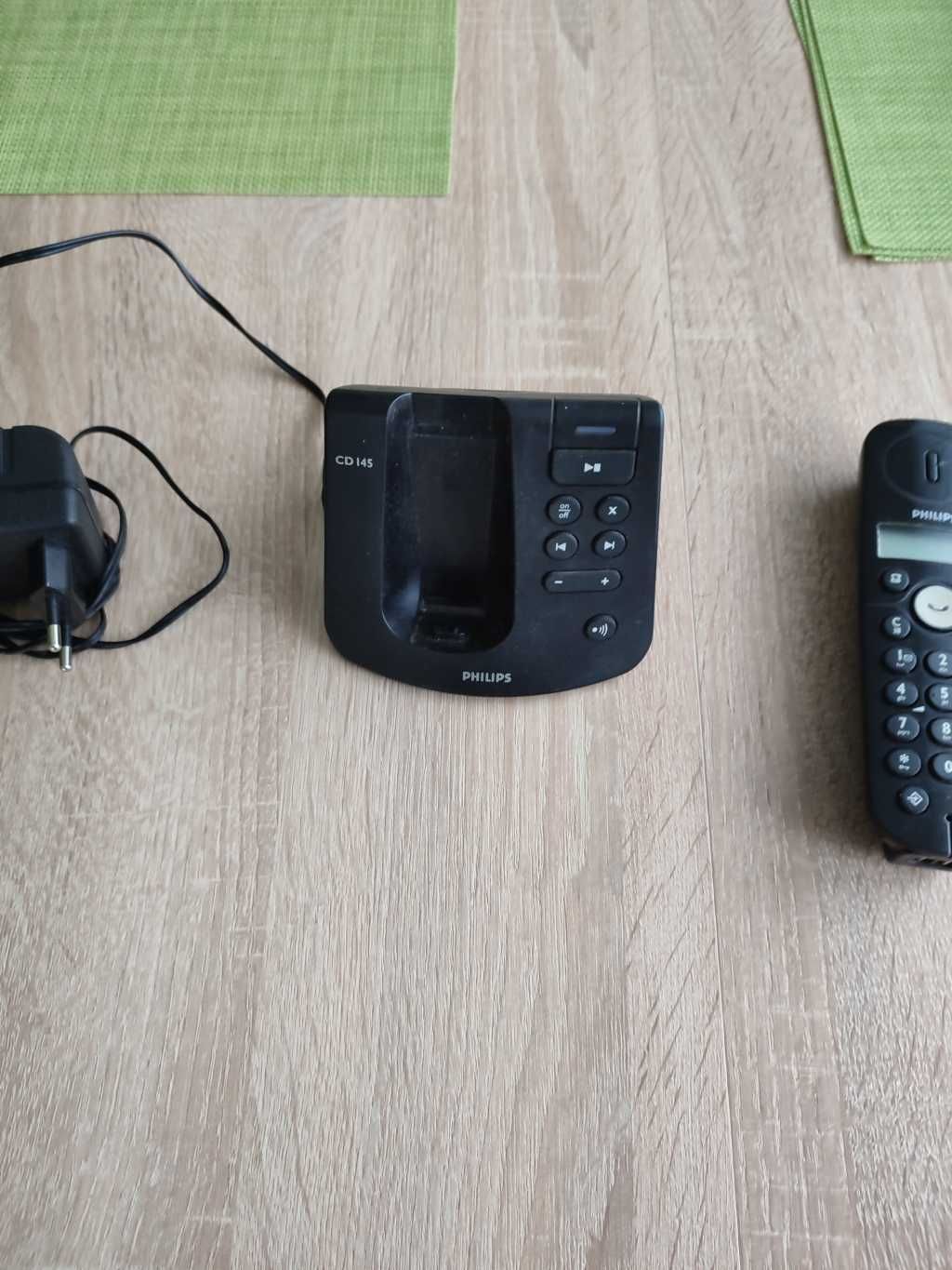 Telefon stacjonarny bezprzewodowy Philips CD145