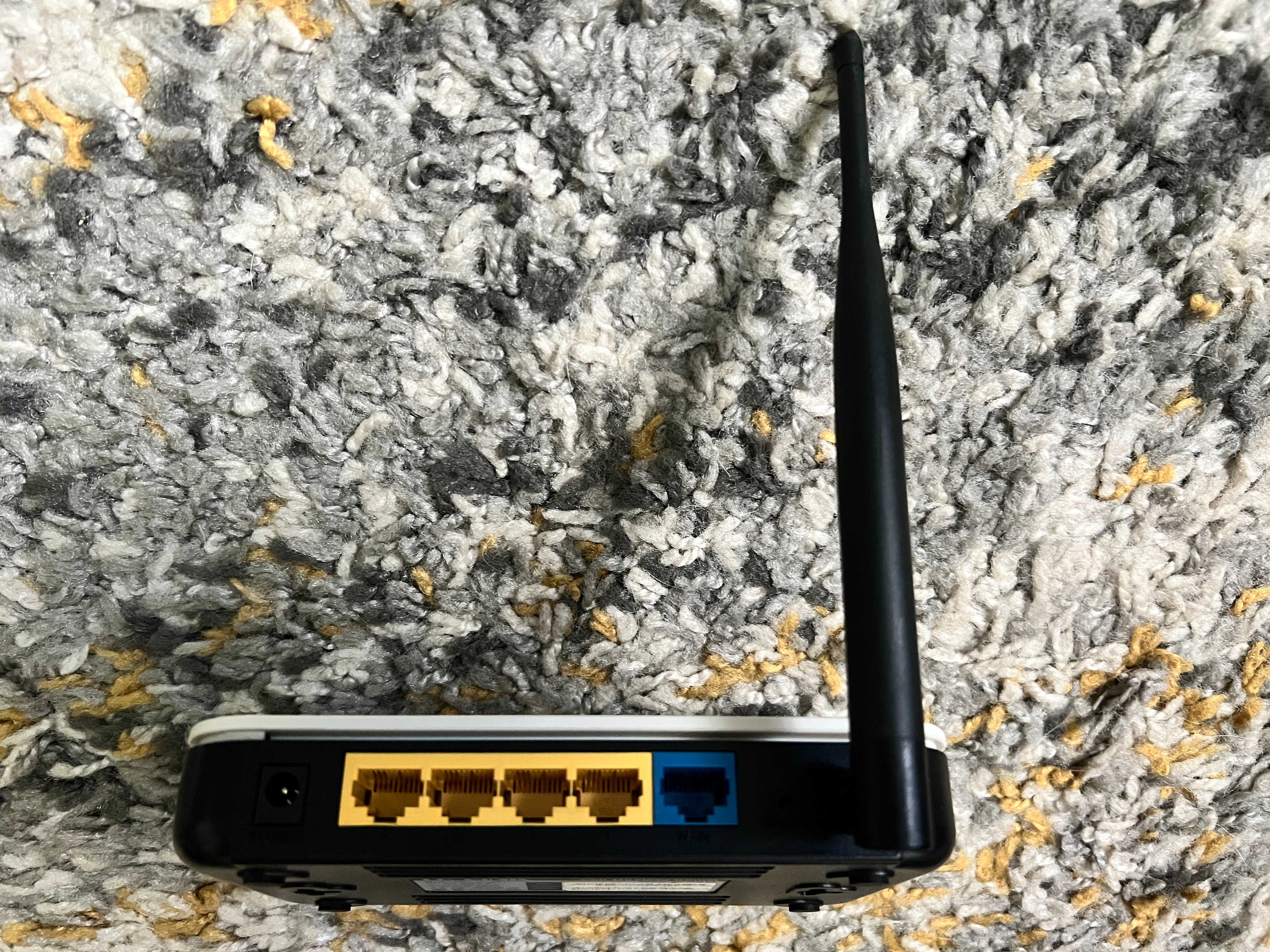 Dwa routery TP-LINK WR-340G + zasilacze