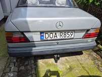 Samochod osobowy Mercedes 124