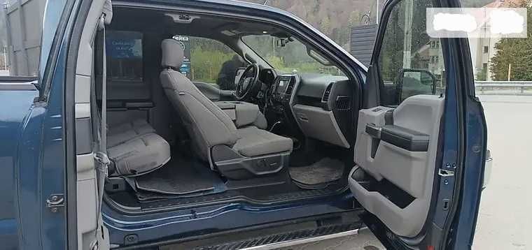 Ford F-150 XLT 5л, обмін на 2 авто або нерухомість