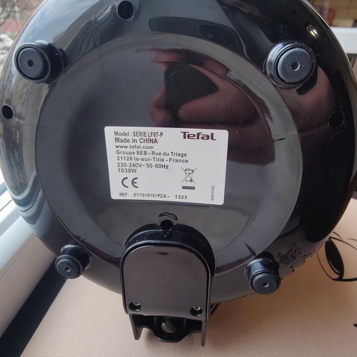 Мультипечь Tefal EY101815 (Новая - потертости на корпусе)