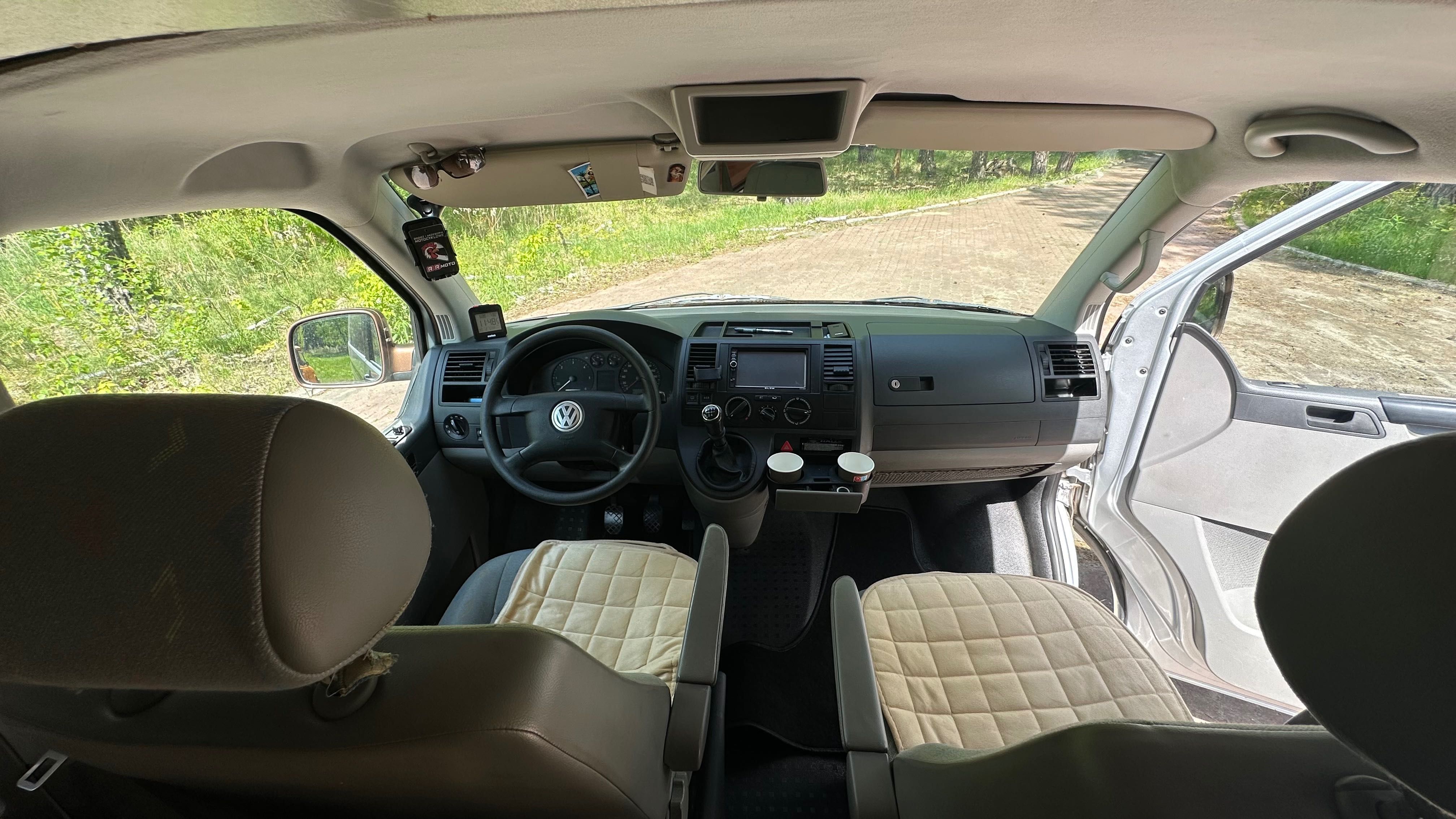 VW VOLKSWAGEN T5 - Bus - KAMPER - Doinwestowany - 2004r - 1.9 TDI