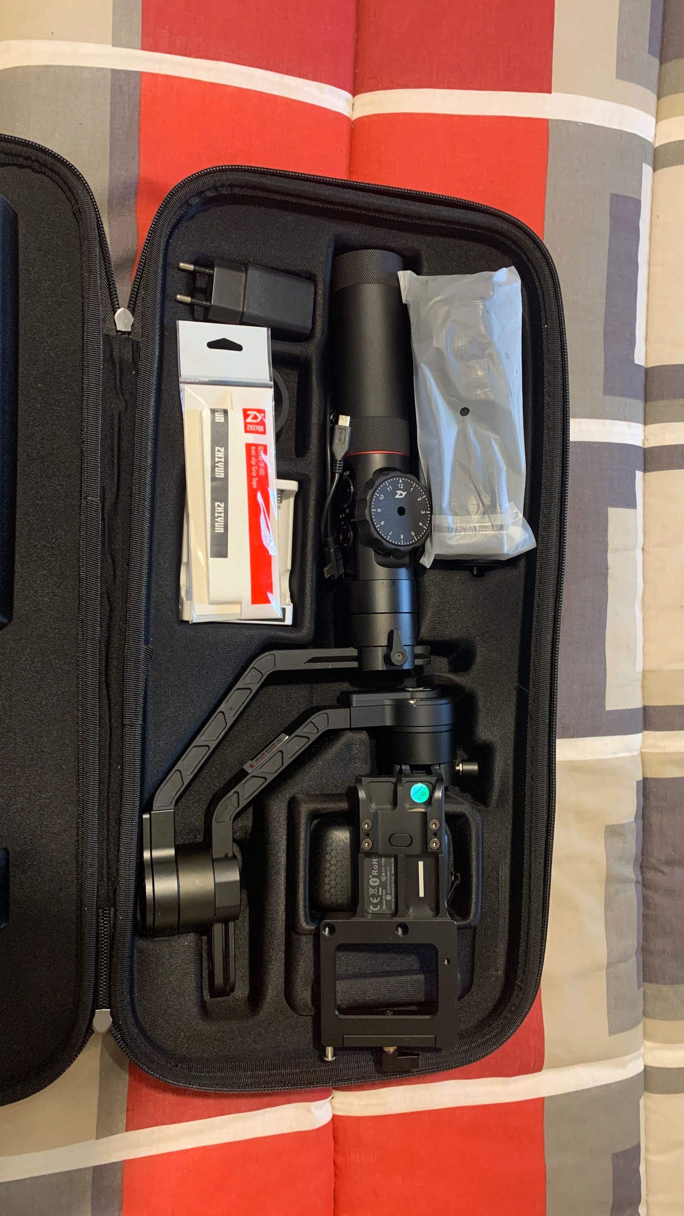 Gimbal Zhiyun Crane 2 pouco uso