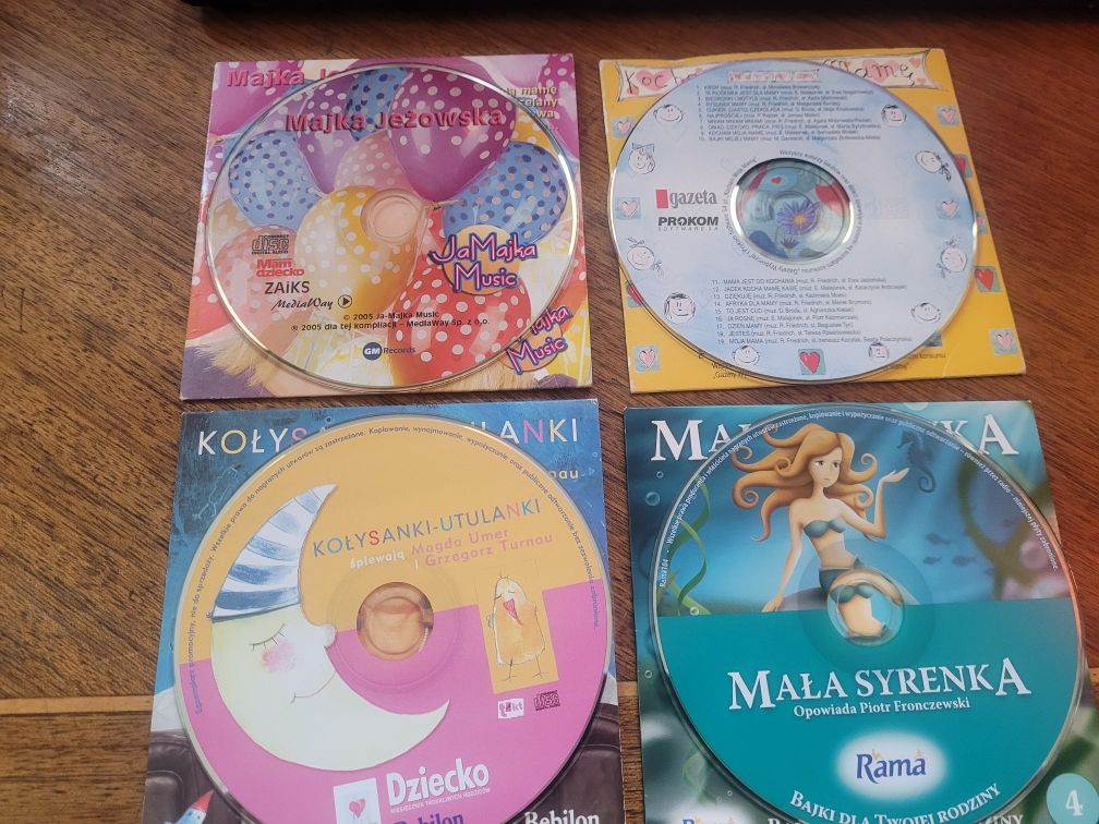 CD x 5 + DVD Piosenki, audiobooki i film dla dzieci-szczegóły w opisie