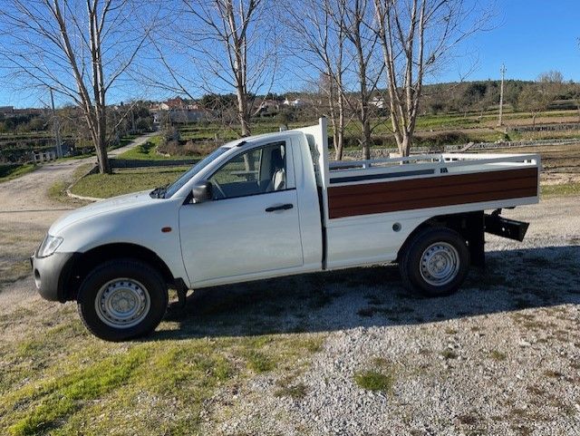 Mitsubishi L200 2.5 Did 4x4 2 Lugares