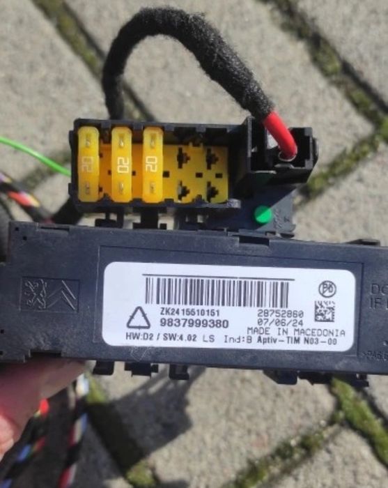 Hak holowniczy wypinany Citroen C4 III Peugeot 2008 II moduł wiązka