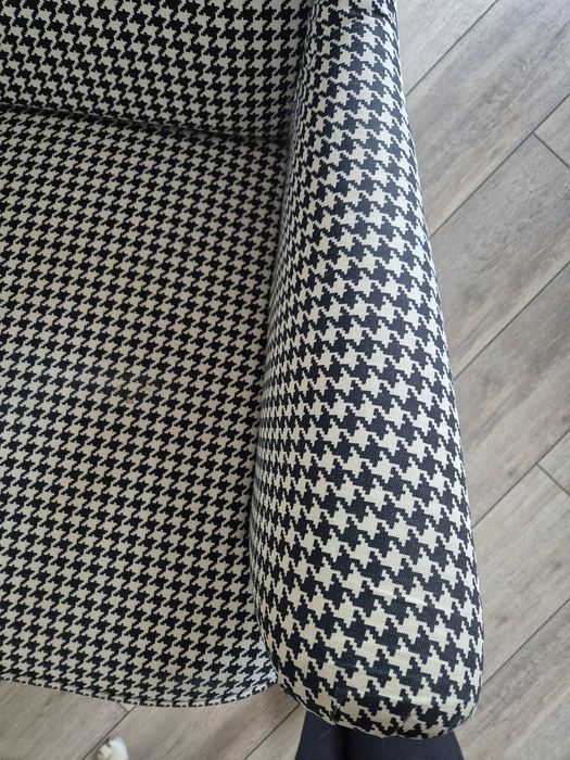 Ikea Strandmon uszak w pepitkę