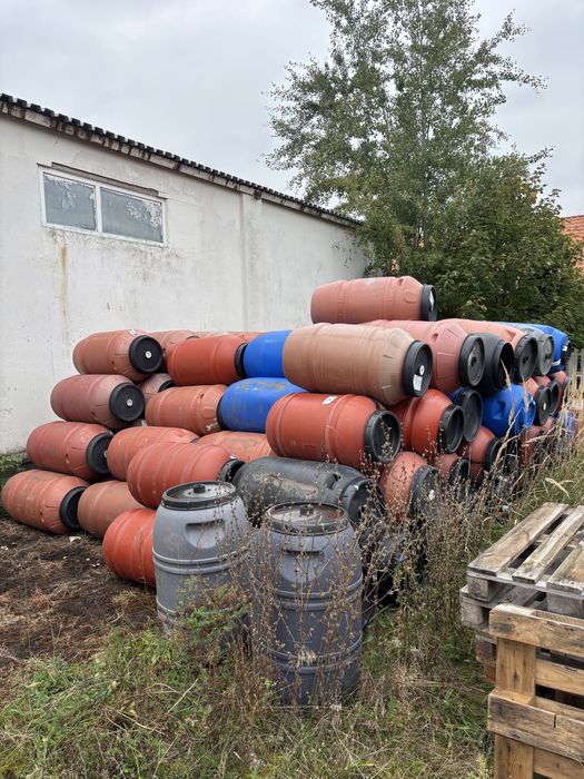 Beczka plastikowa 120L z wiekiem