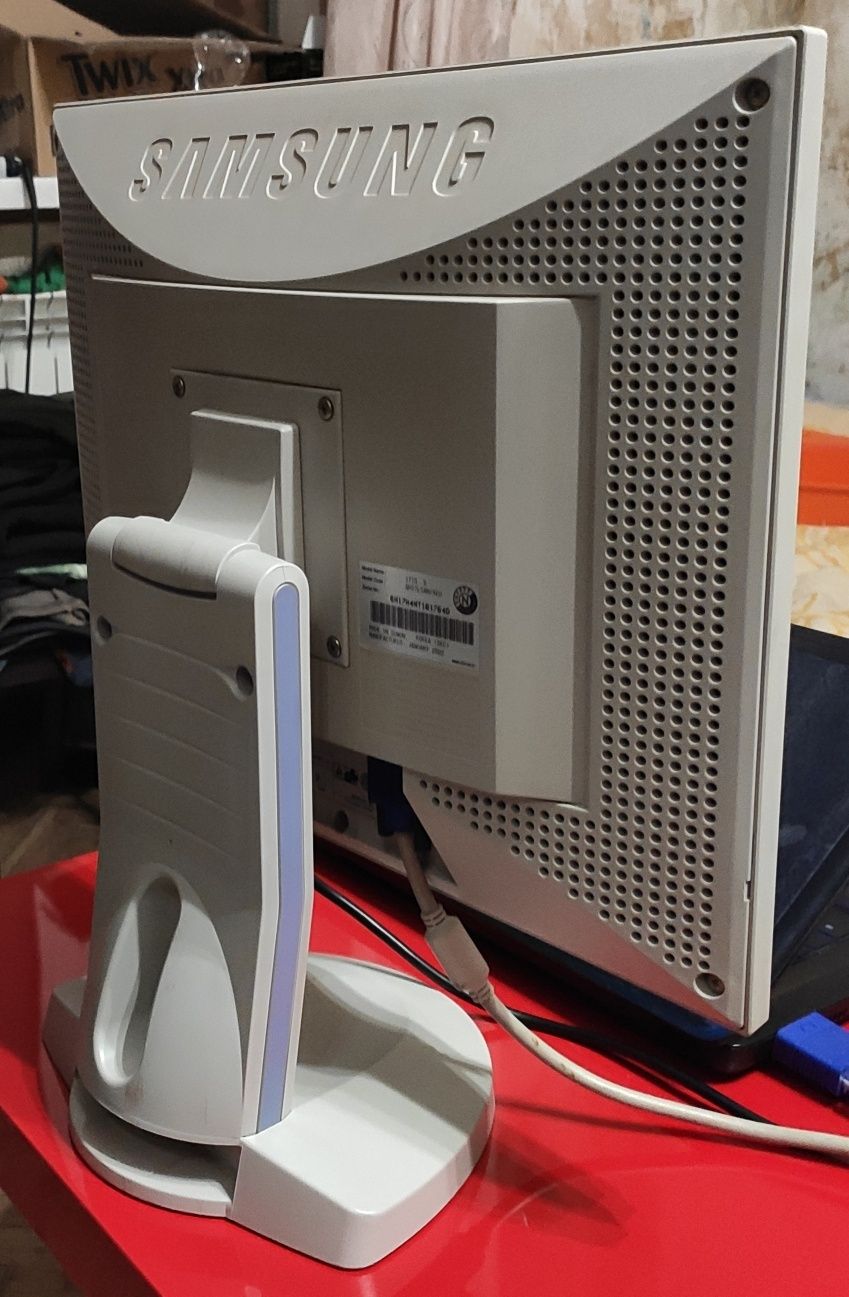 Монітор Samsung SyncMaster 171s