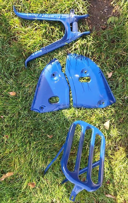 Sprzedam części  do komarka.