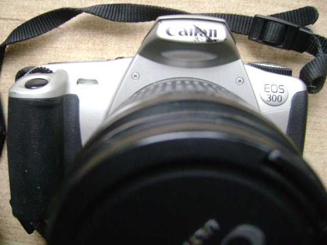 Starocie z PRL - Aparat fotograficzny CANON ultrasonic = niesprawny?