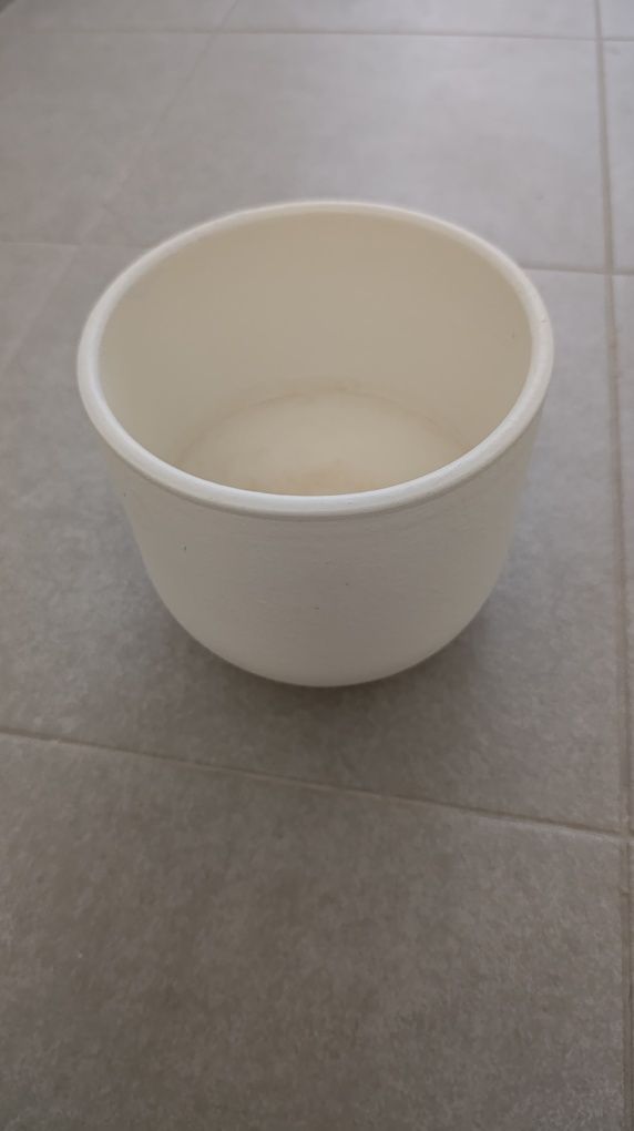 Vaso branco para plantas