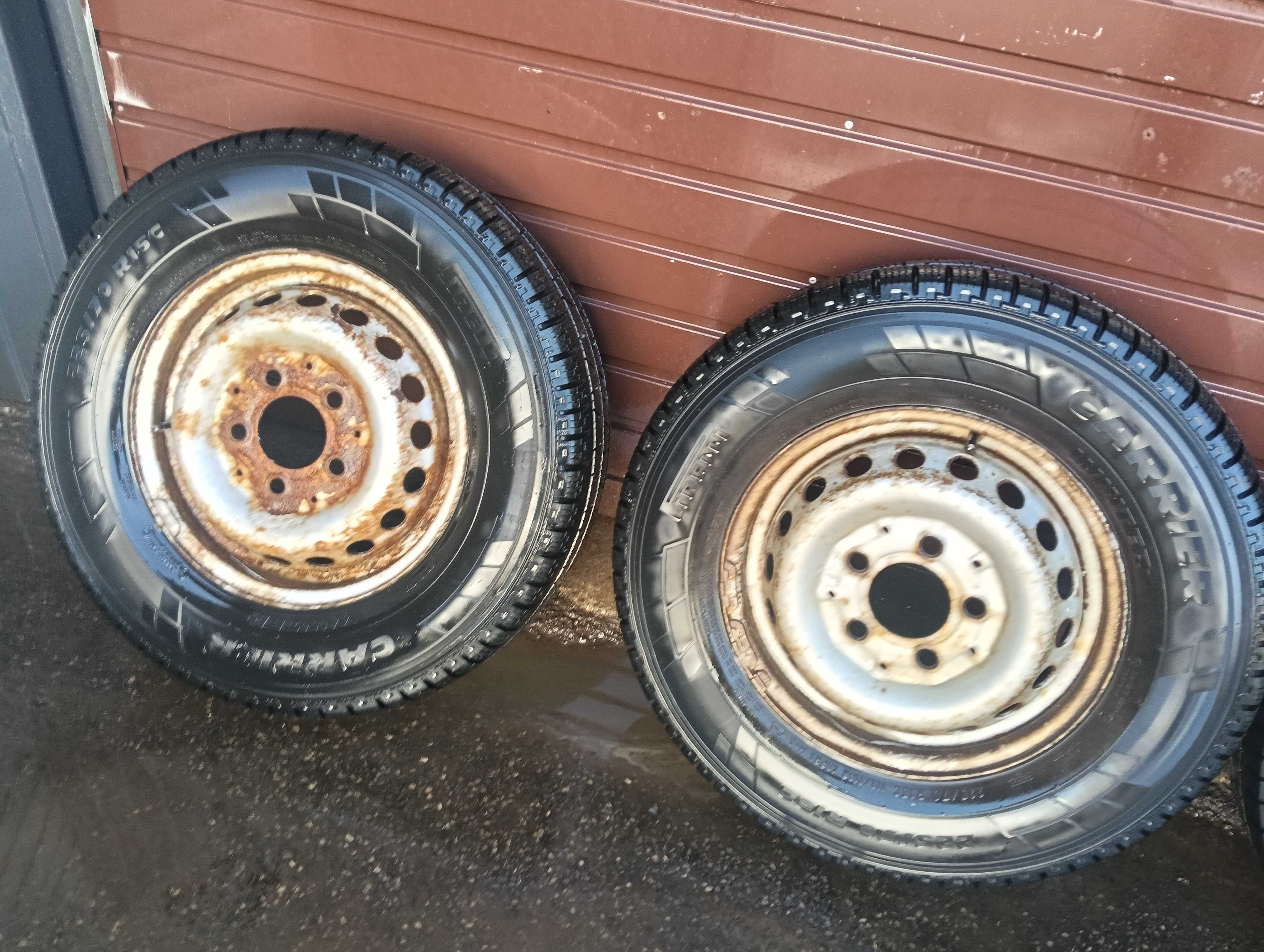Koła Zimowe Volkswagen LT /Sprinter Wielosezon 225/70R15C Pirelli