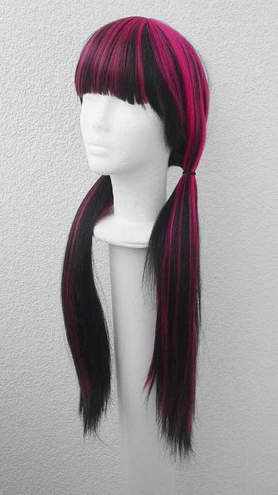 Draculaura Monster High Peruka czarna z różowymi pasemkami cosplay wig