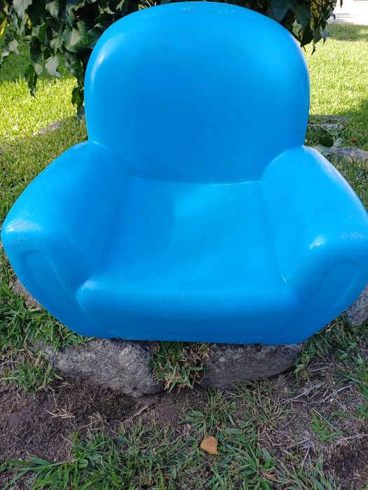 Sofá em plástico Chicco