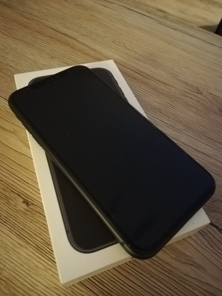 Iphone 11 128gb bardzo dobry stan