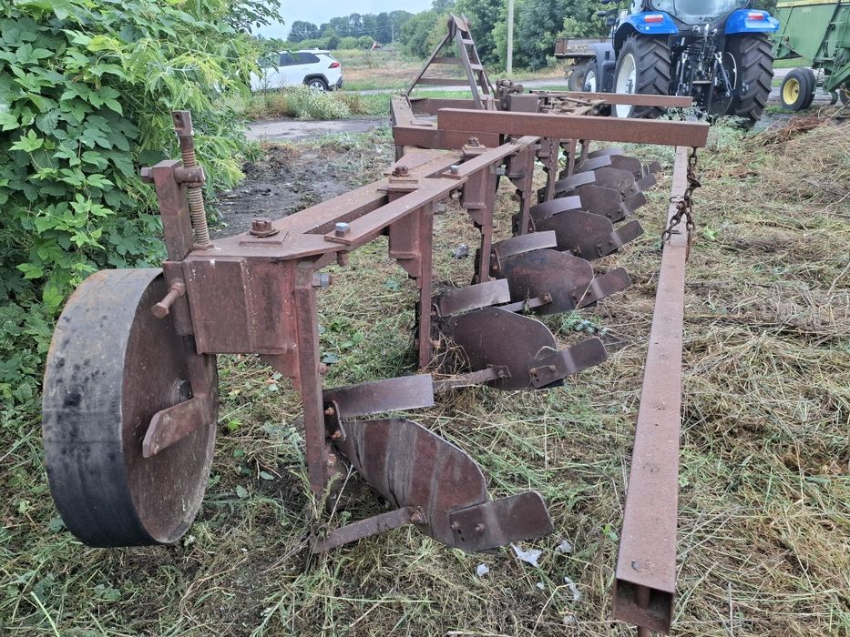 Продам плуг ПЛН 7 корпусний