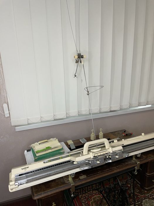 Вʼязальна машина Brother, вязальная машина