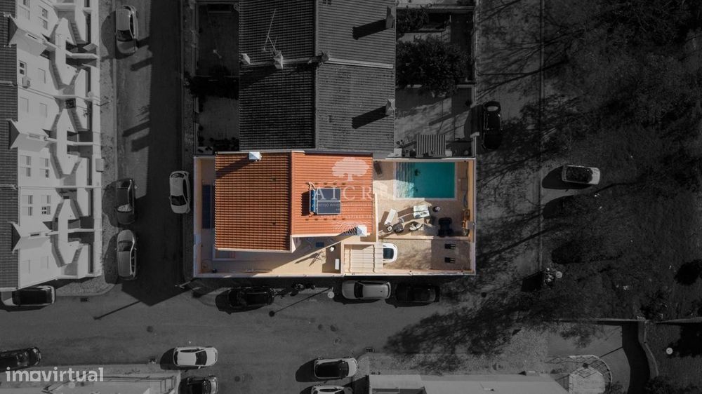 Moradia T3 com Piscina, Jardim e Cave