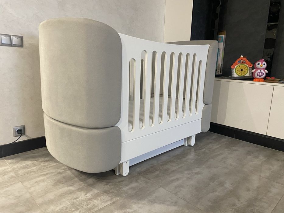 Дитяче ліжечко Мама уложила, ліжечко мама вколихала