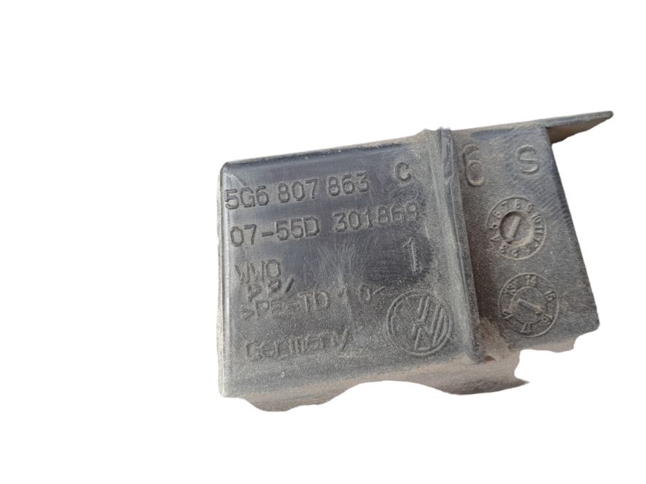 Кронштейн крепления усилитель заднего бампера Volkswagen  разборка