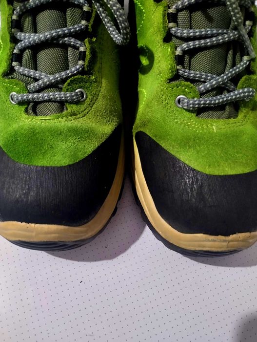 Трекінгові черевики Grisport з технологіями Gritex та Vibram.