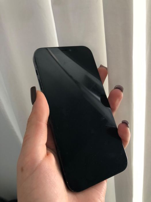 Iphone 12 pro- 100% baterii