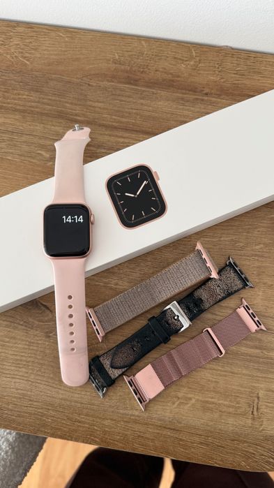Apple Watch Series 5
