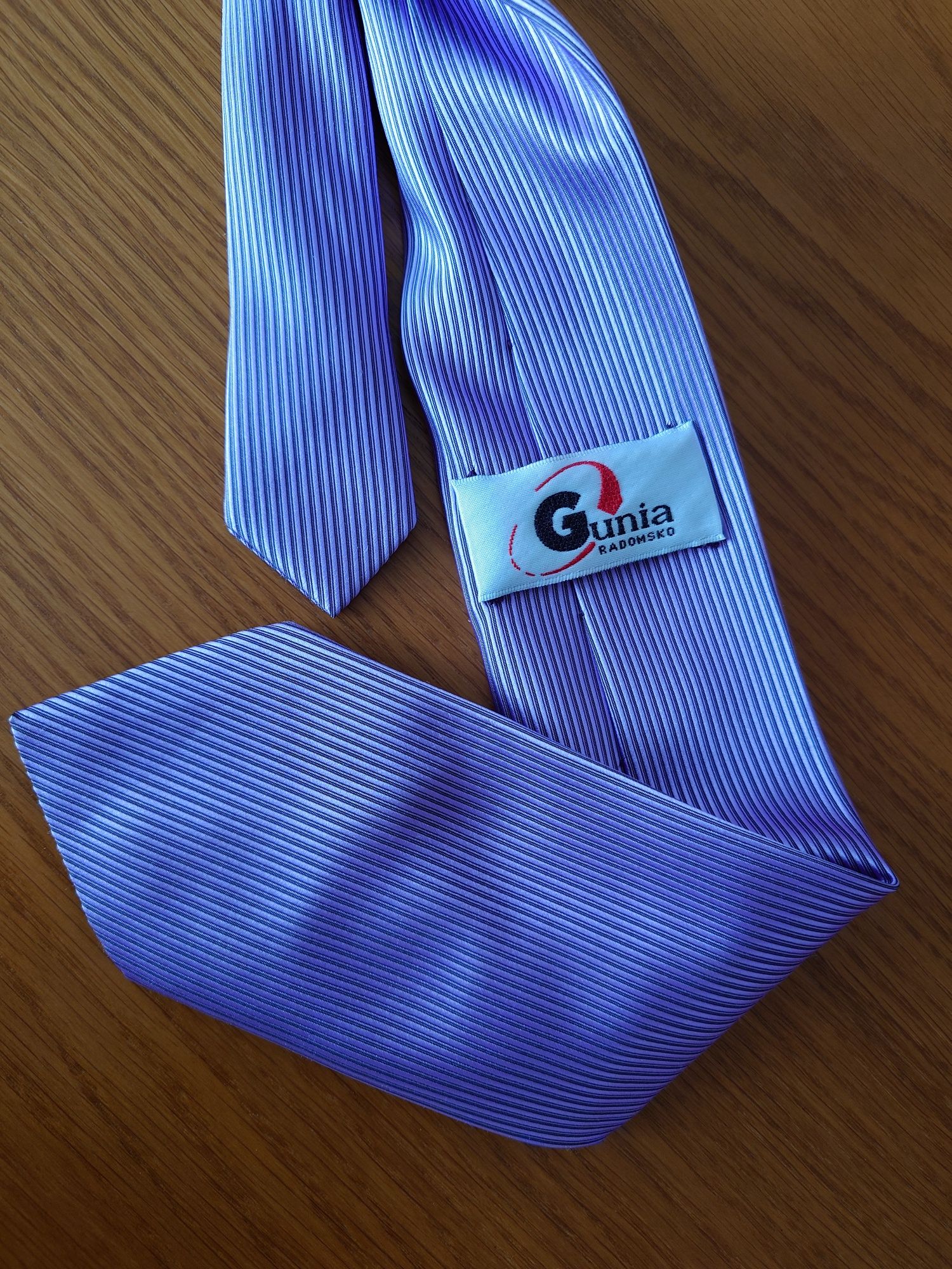Krawat w paski, jasnofioletowy