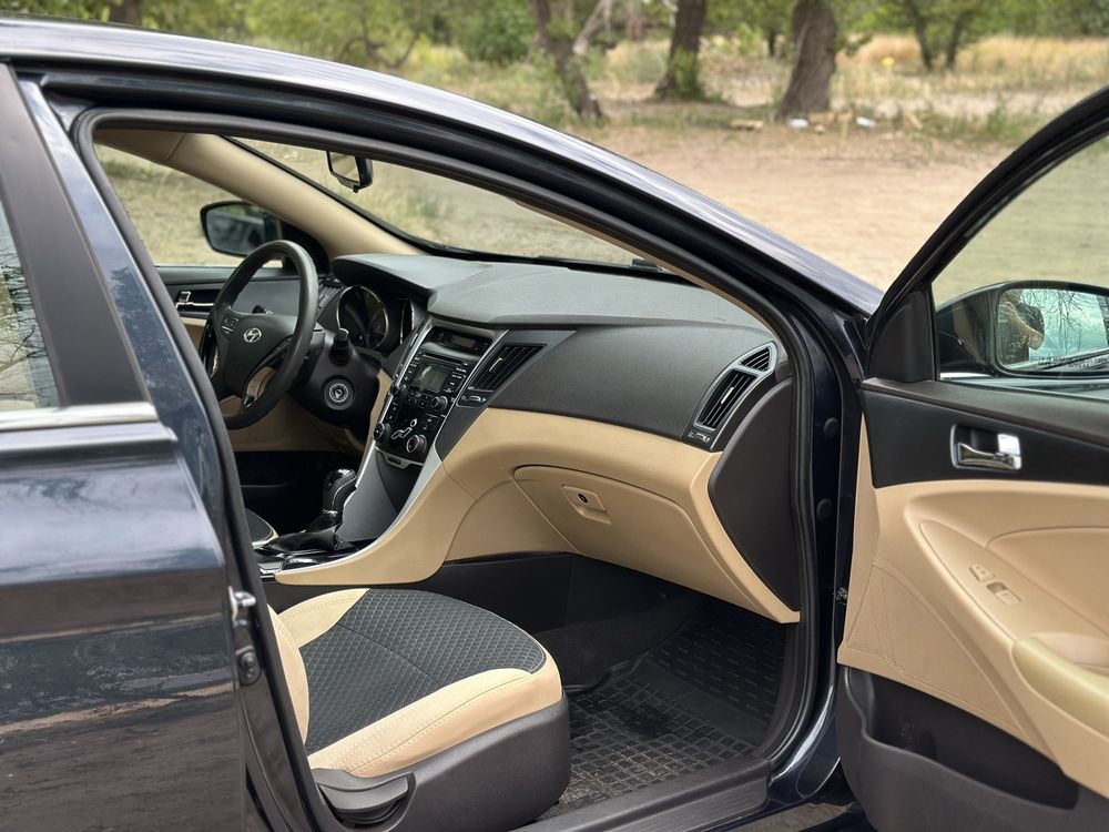 Hyundai sonata 2012 2.4 gdi бензин на автоматі