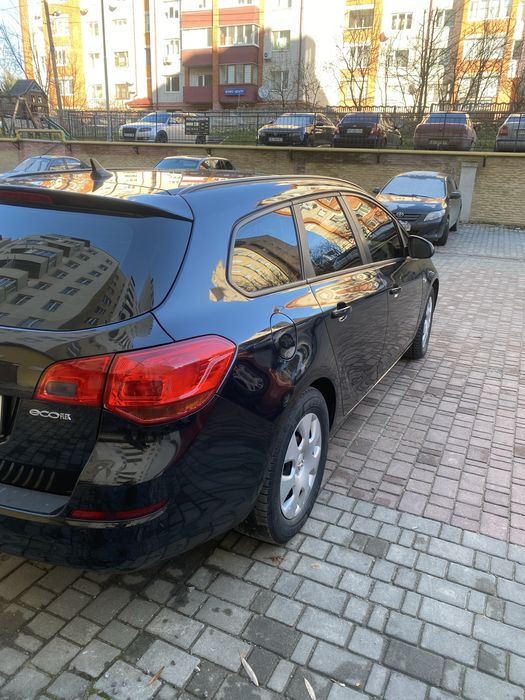 Продається Opel Astra sports touer 1.7